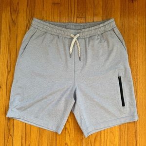 Men’s size Small Light Gray Heather Vuori workout shorts